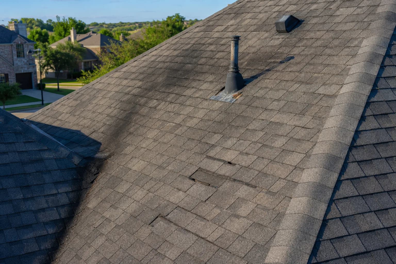 5 Common Roofing Issues That Require A Professional To Fix