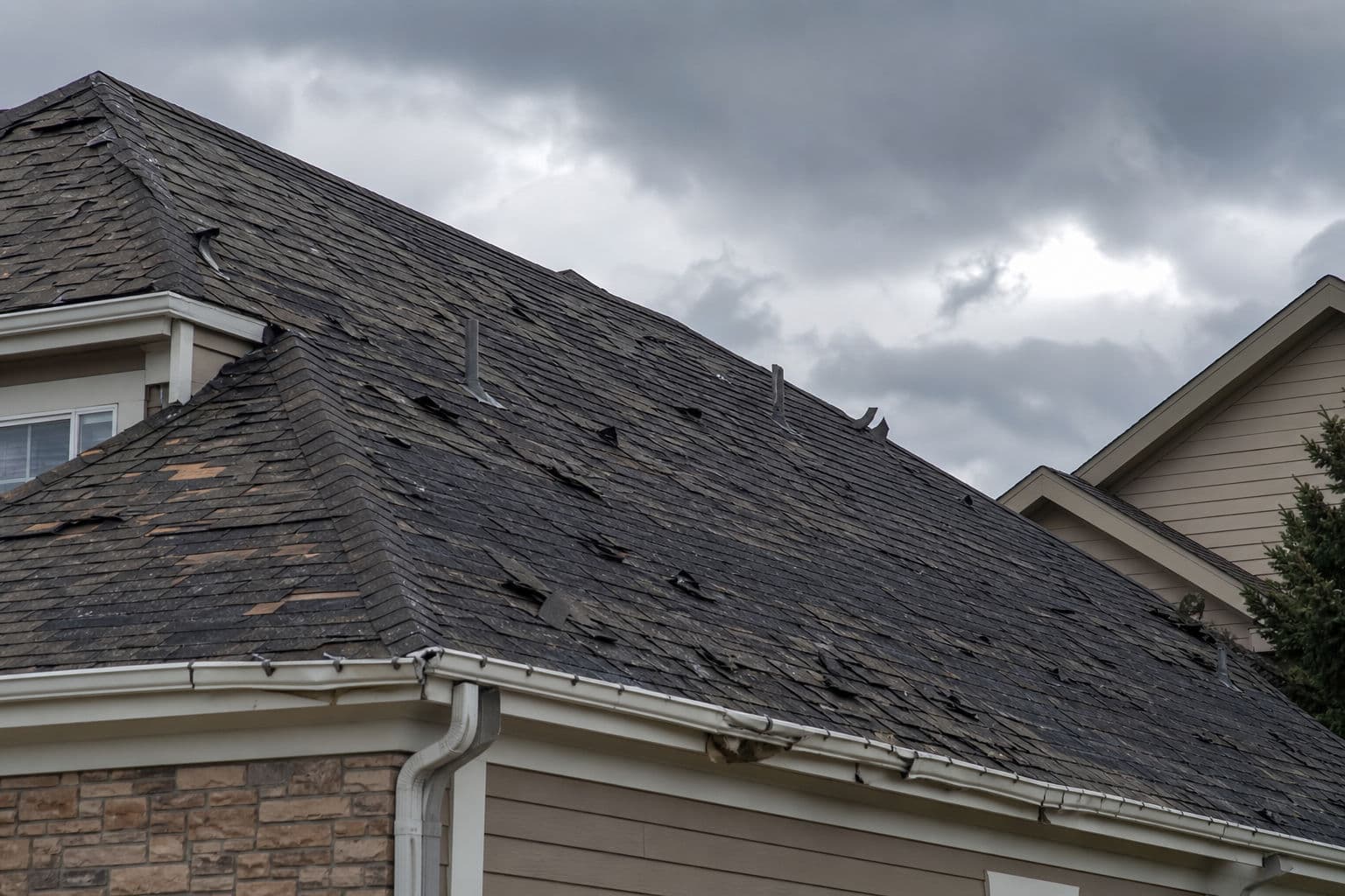 Understand What Roofing Damage Your Insurance Company Can Cover in Broomfield, CO